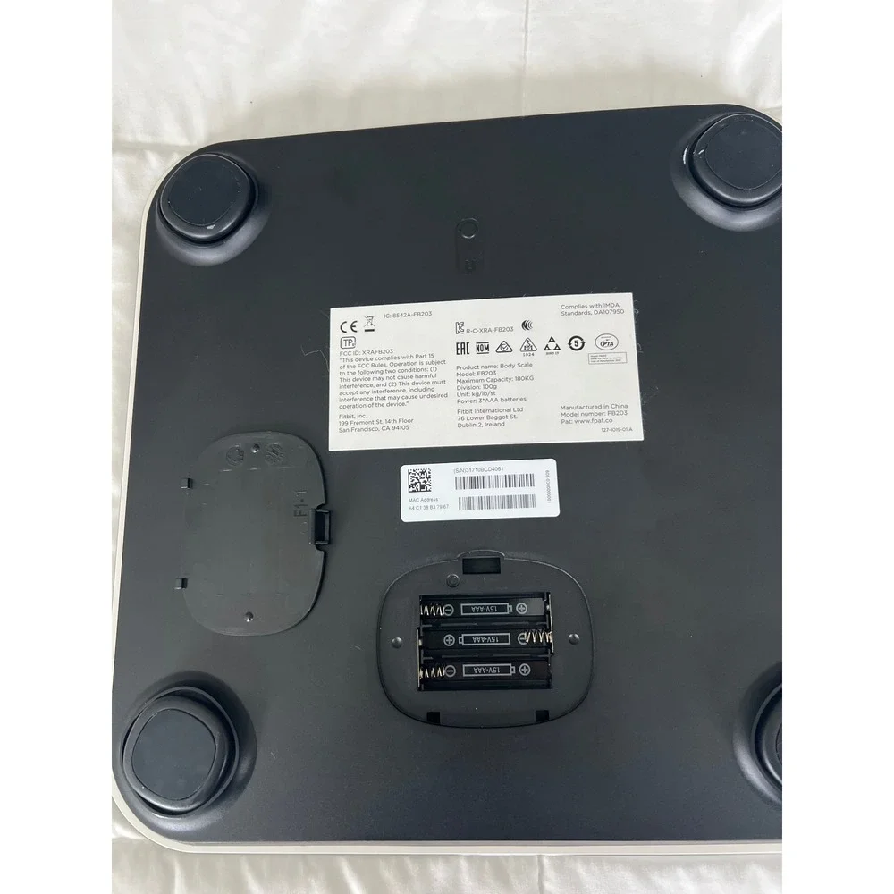 Fitbit FB203 Body‎ Scale Digital Weight Scale White Glass Top